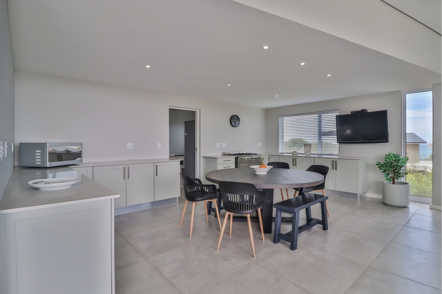 4 Bedroom Property for Sale in Moquini Coastal Estate Western Cape